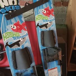 Training ski's (brand new )