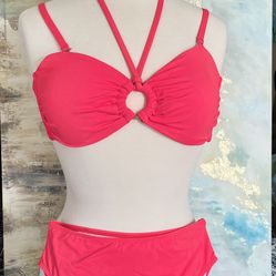 NWT Neon Hot Pink Women’s Size Medium Halter W/ Straps Bikini $15 New