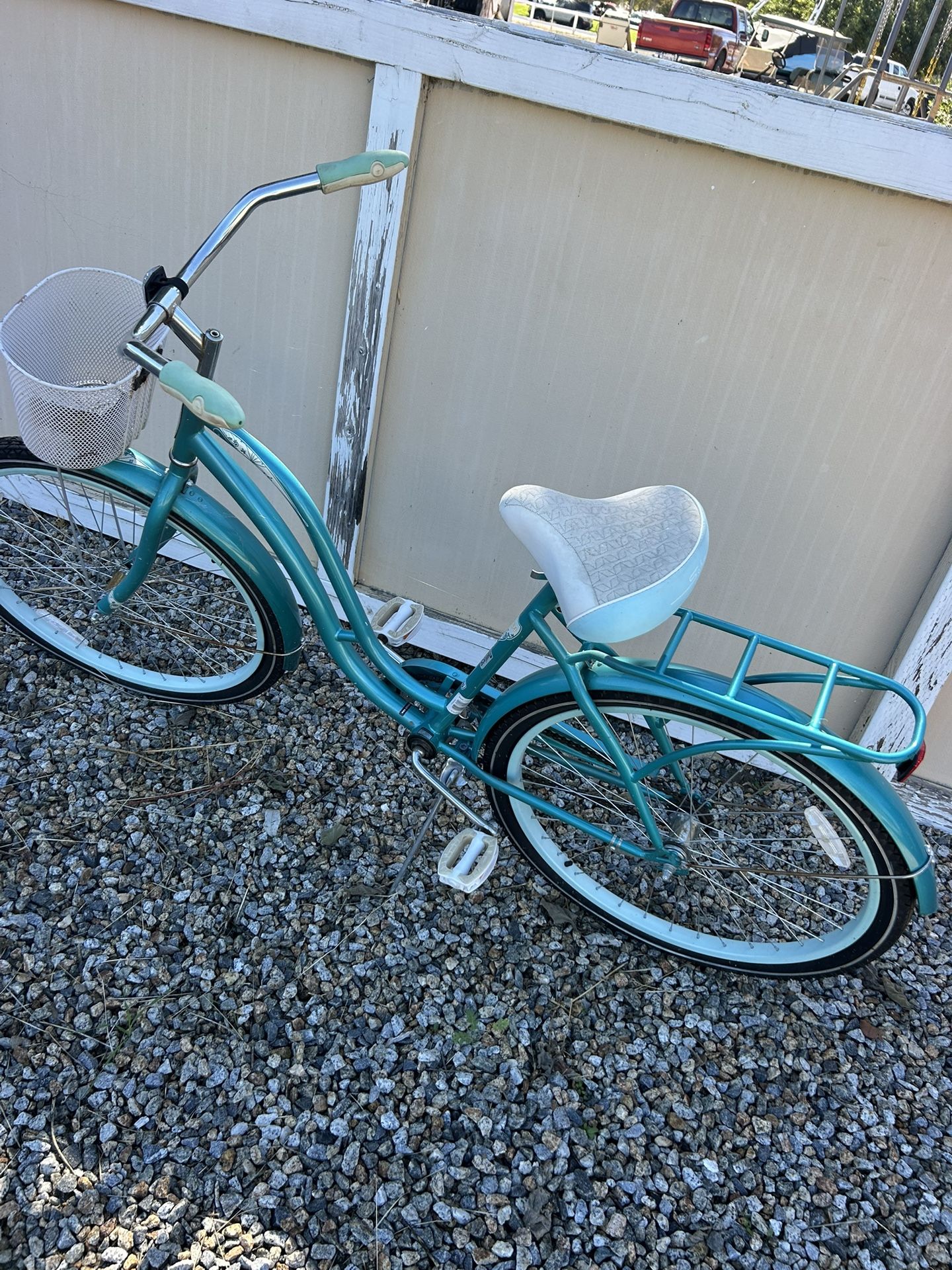 Bicycles Beach Cruisers Prices Vary 