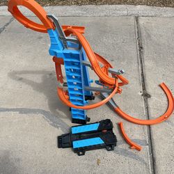 Hot Wheel Racer Play Station no cars
