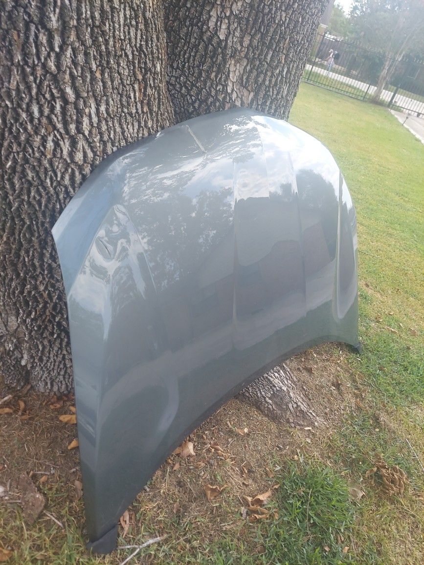 HOOD FOR CHEVY TRAVERSE YEAR 2018 UP 2022