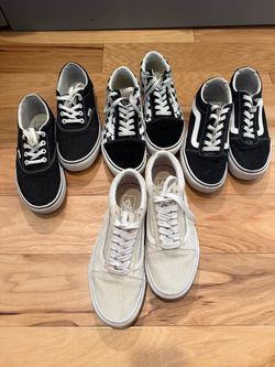 Vans women’s Black & White Classic Skate Shoes bundle