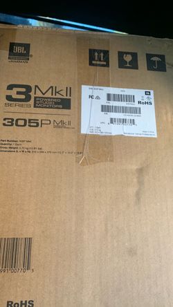 Studio speaker jbl