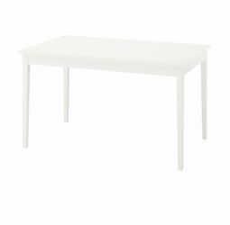White NÄSINGE Extendable Table
