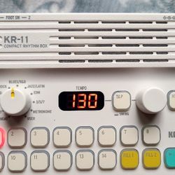 Korg KR-11 Compact Rhythm Box Drum Machine / Metronome