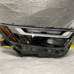 Toyota RAV4 2022-2024 Headlight Headlamp Assembly Right