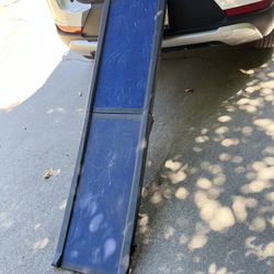 Dog Ramp. Heavy Traffic Folding Ramp 