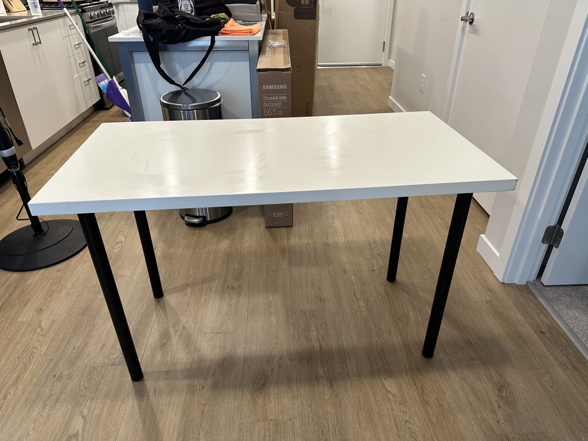 IKEA Adils Table
