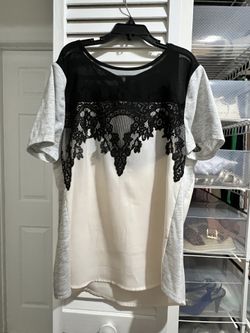 Apt. 9 Half-zip Blouse Size XS
