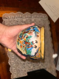 Vintage Japanese pot