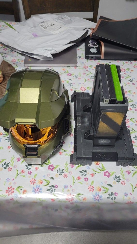 Master Chief Legendary Edditon Helmet