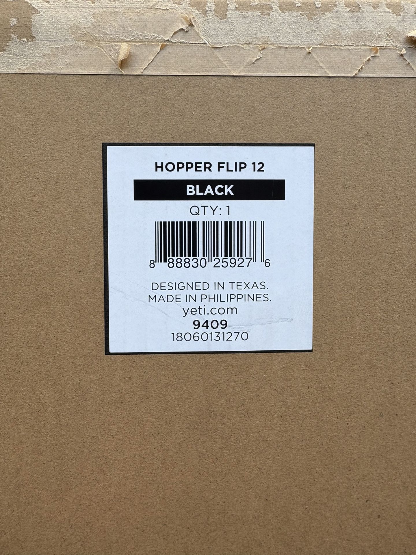 New Yeti Hopper Flip 12 Soft Cooler (Black)