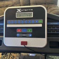 XTERRA Fitness Premium Folding Smart Treadmill, Compact Design, 250+ LB Weight Capacity, Powerful Motor, XTERRA+ Fitness App 