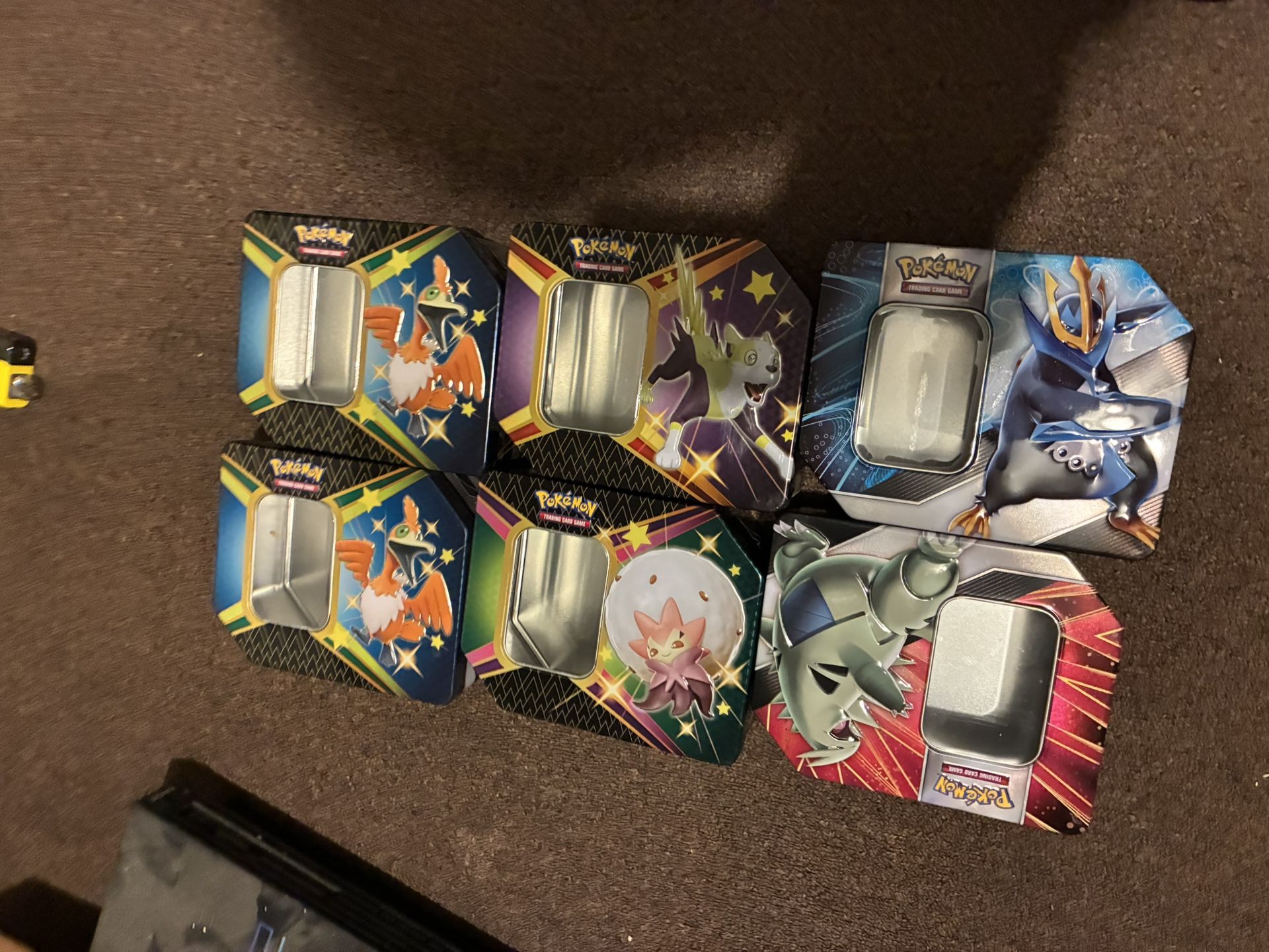 Pokémon Cases , Lunchboxes , Pokeballs 