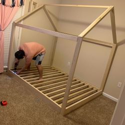 Queen Bed Frame 