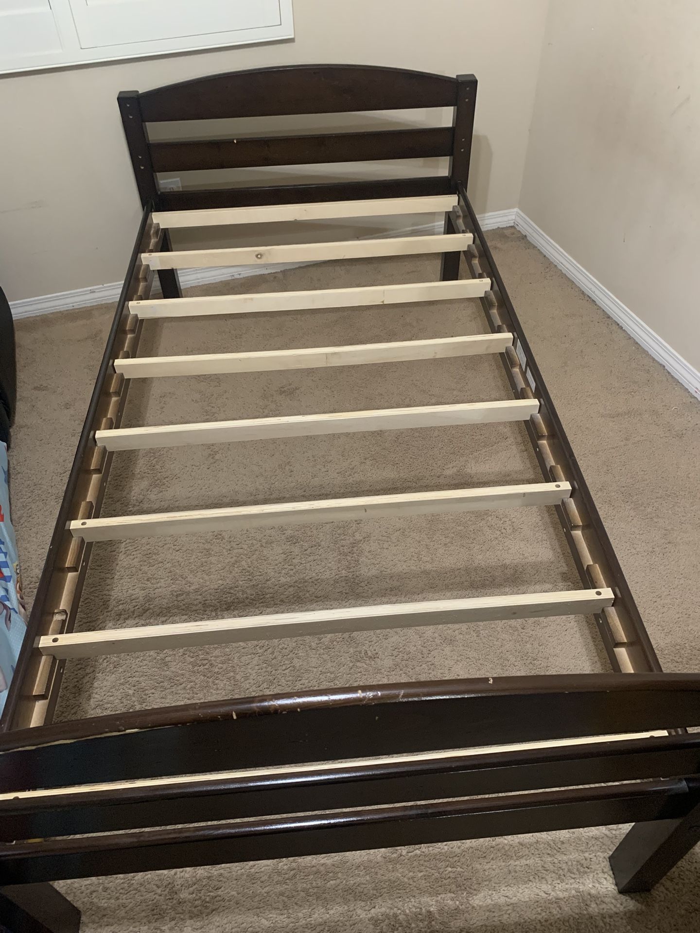 Twin Bed Frame. No Box Spring Needed. 