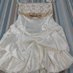 Homecoming / Prom / Event / Holiday / Evening Dress Size 3