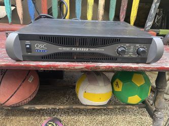 QSC PLX1202 2-channel professional power amplifier 1200 Watts