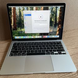 MacBook Air 13 (M1 processor/ Latest OS 26 Updated) 8GB Memory Good Laptop (98% Battery )