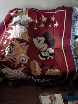 BLANKET $10 PICK UP IN SUN VALLEY
