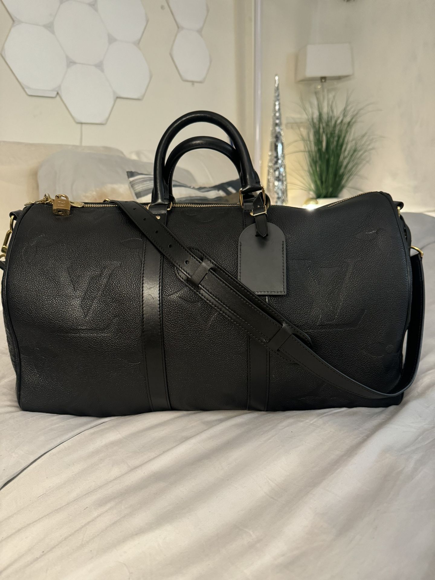 Louis Vuitton Duffel Bag Unisex