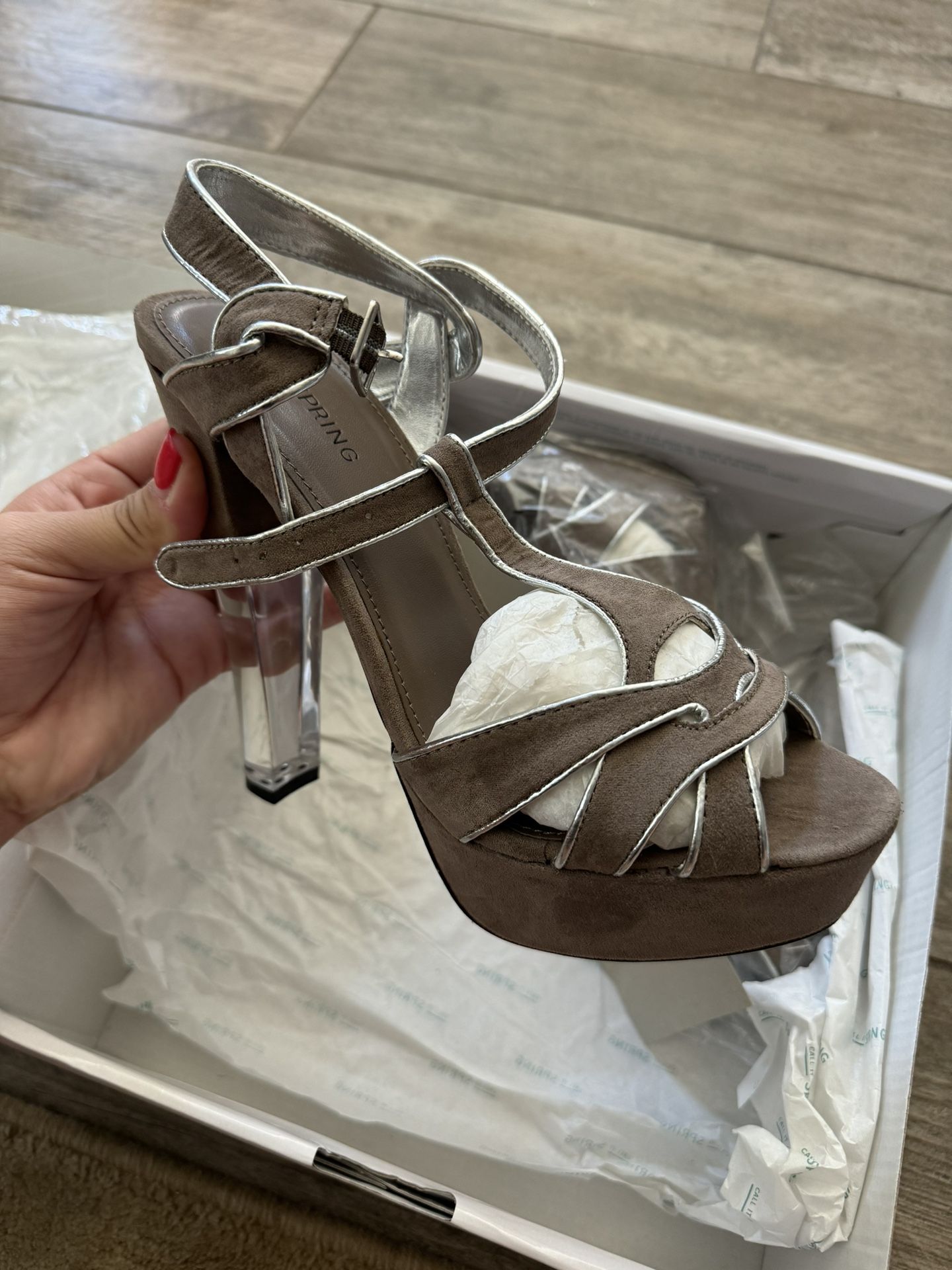 Brand New Clear Heel