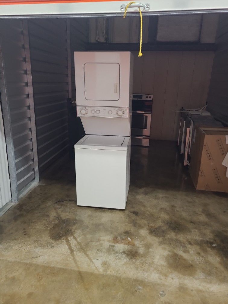 Electric Whirlpool Stackable Washer And Dryer