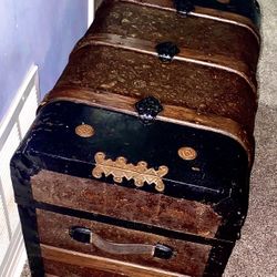 1920's Trunk