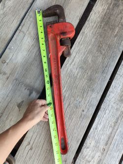 Pittsburgh brand pipe wrench