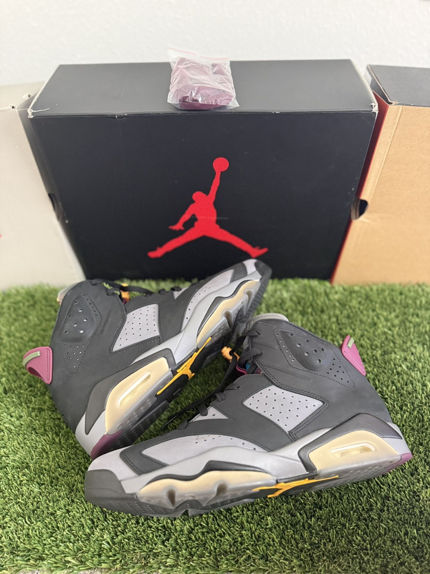 Jordan 6 “Bordeaux”