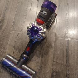 Dyson Sv25 Great Condition 