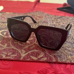 Fendi Sunglasses 