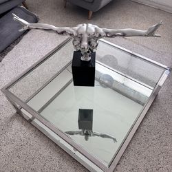 Living room coffee table by Modani Design Furniture