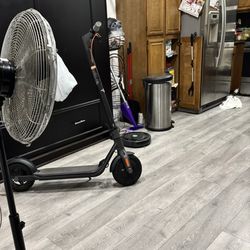 NINEBOT SCOOTER