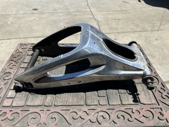 POLISHED YAMAHA R6 REAR ARM SWINGARM