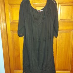 WOMENS MEDIUM DRESS FROM EVA MENDES