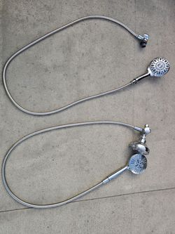 Shower head, shower hand held
