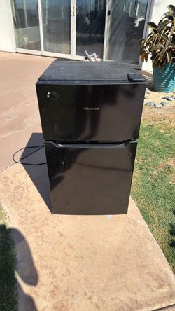 Mini fridge