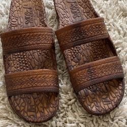 Hawaiian Sandals  J Slips