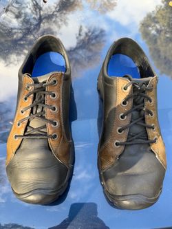 Keen Men's Low Hiking Walking Shoes - Black/Olive Leather - Size 9.5