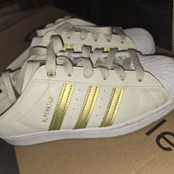 Women's Addidas 