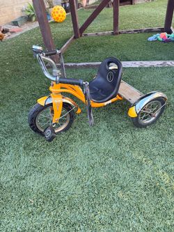 Schwinn Roadster Tricycle, 12"