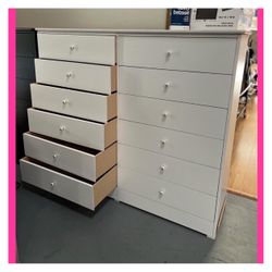 Dresser/ Twelve drawers dresser
