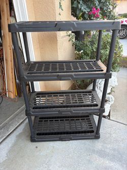 Shelve storage