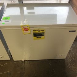 Magic Chef Freezer HMCF7W4