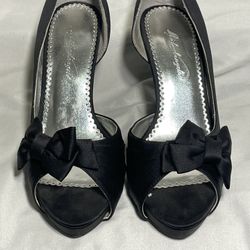 Michaelangelo Shoes Women’s Size 8