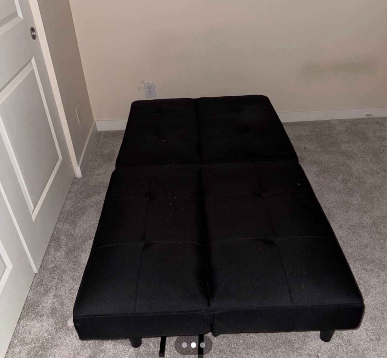 Black Futon