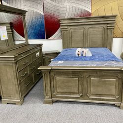 Queen Size Bedframe Set $1,299