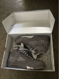 Jordan 5 wolf Grey