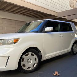 2010 Scion XB